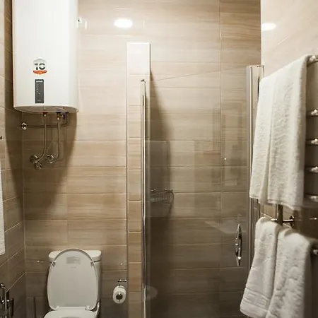 Malon Apartments Odesa Exterior photo